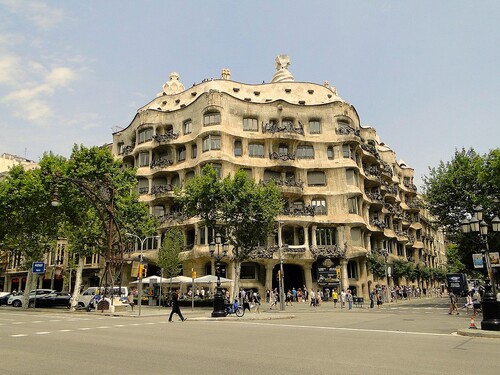 Barcelona Audio guide: Explore La Pedrera (Casa Milà)