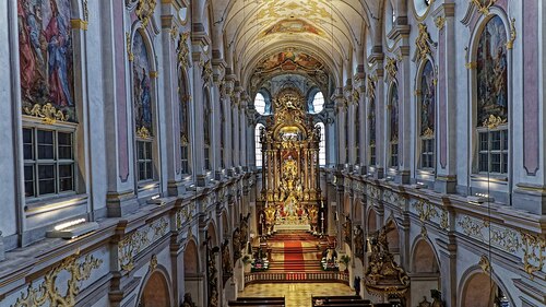 Munich Audio guide: Explore St. Peter