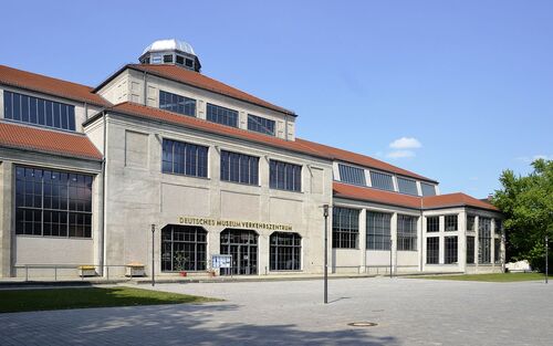 Munich Audio guide: Explore Deutsches Museum Verkehrszentrum