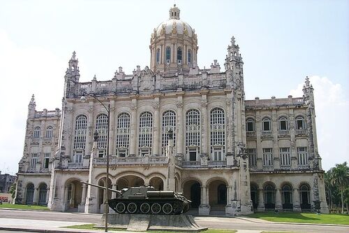 Havana Audio guide: Explore Museo de la Revolución