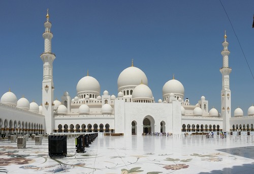 Guia de áudio de Abu Dhabi: explore a Mesquita Sheikh Zayed