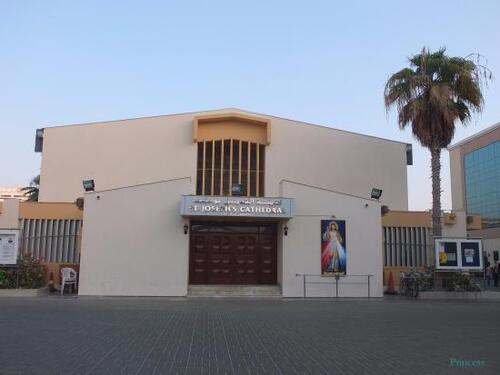 Abu Dhabi Audio guide: Explore St. Joseph's Cathedral