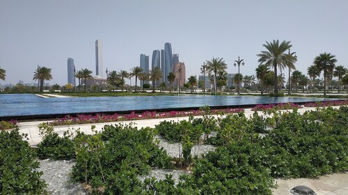 Abu Dhabi Audio guide: Explore Qasr Al Watan