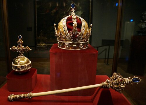 Vienna Audio guide: Explore Imperial Treasury Vienna