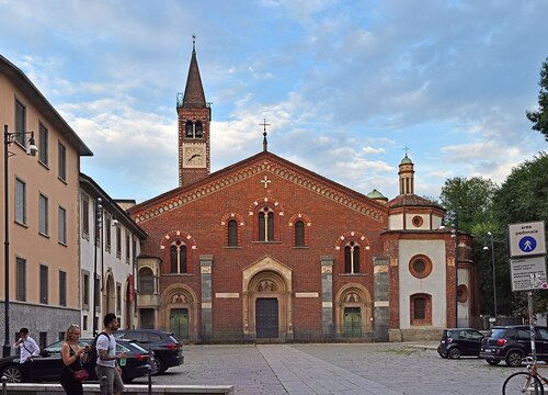 Milan Audio guide: Explore Basílica de Sant'Eustorgio