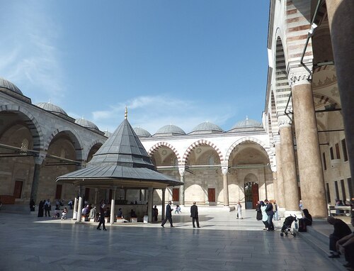 Istanbul Audio guide: Explore Fatih Mosque