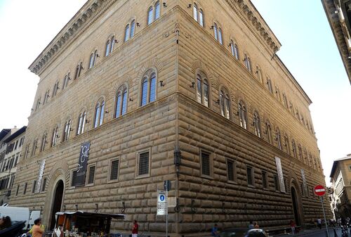 Florence Audio guide: Explore Strozzi Palace