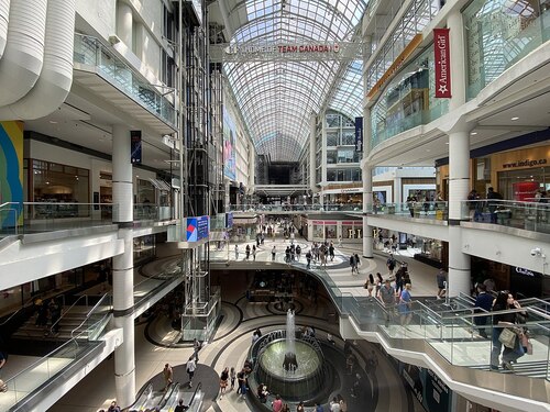 Guia de áudio de Toronto: explore o CF Toronto Eaton Centre