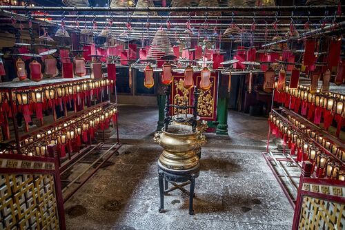 Hong Kong Audio guide: Explore Man Mo Temple