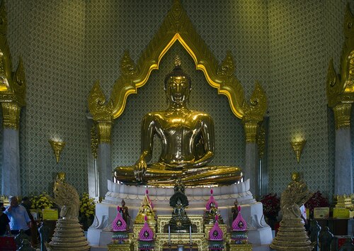 Bangkok Audio guide: Explore Wat Traimit Withayaram Worawihan