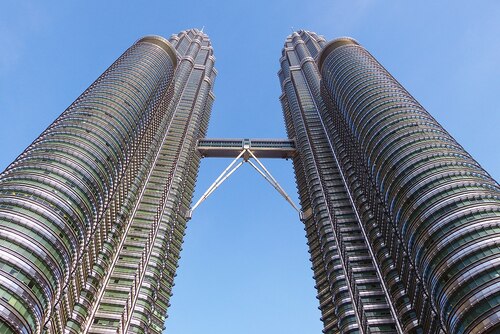 Kuala Lumpur Audio guide: Explore Petronas Towers