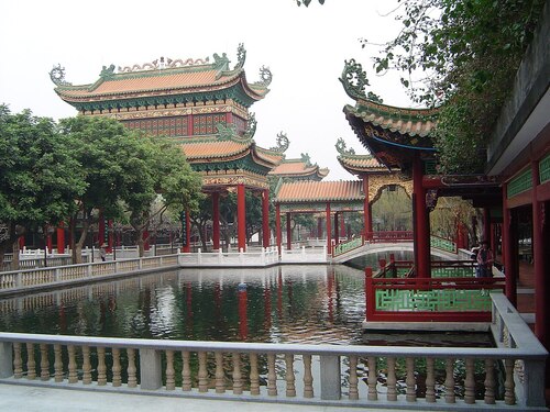 Guangzhou Audio guide: Explore Baomo Garden