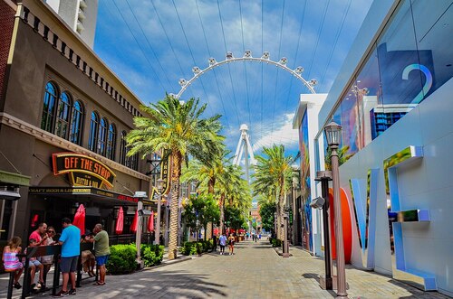 Las Vegas Audio guide: Explore The LINQ Promenade