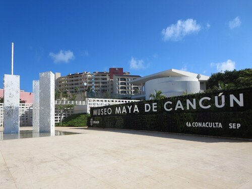 Cancun Audio guide: Explore Museo Maya de Cancún