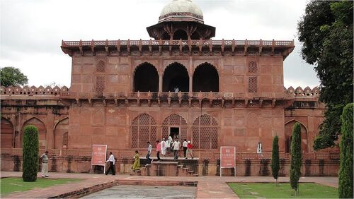 Audioguida di Agra: esplora il Museo Taj