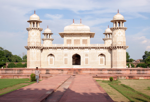 Agra Audio guide: Explore Itmad-ud-Daulah's Tomb (Baby Taj)