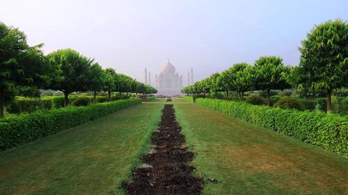 Agra Audio guide: Explore Mehtab Bagh