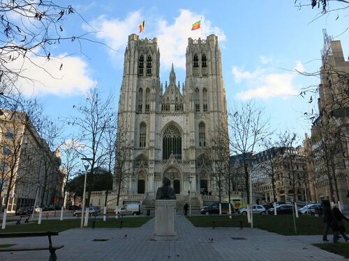 Brussels Audio guide: Explore Cathedral of St. Michael and St. Gudula