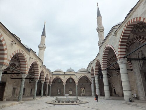 Edirne Audio guide: Explore Üç Şerefeli Mosque