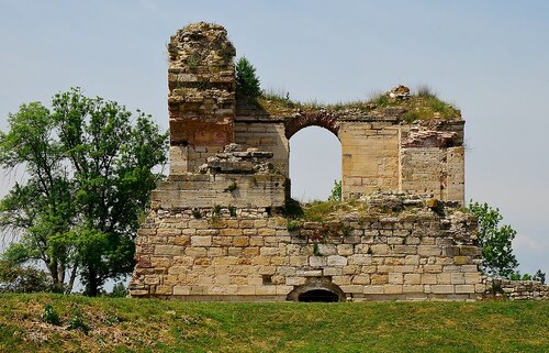 Audioguida Edirne: esplora le rovine del palazzo di Edirne