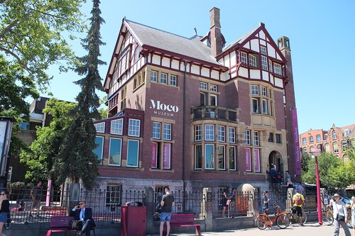 Amsterdam Audio guide: Explore Moco Museum