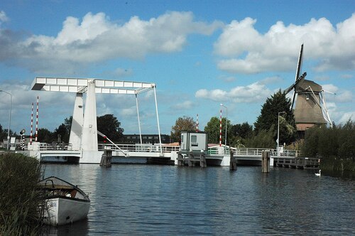 Amsterdam Audio guide: Explore Molen Van Sloten