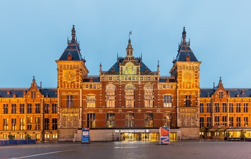 Amsterdam Audio guide: Explore Amsterdam Centraal