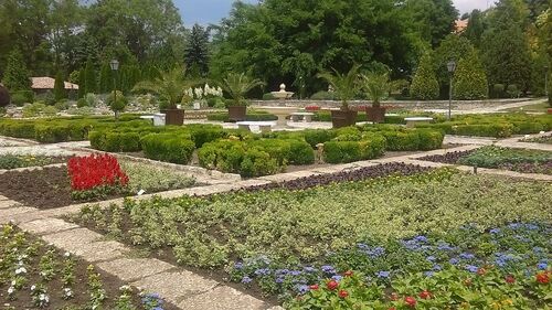 Sofia Audio guide: Explore Sofia University Botanical Garden