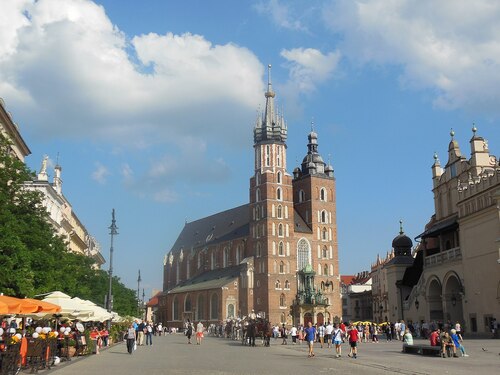 Krakow Audio guide: Explore St. Mary's Basilica