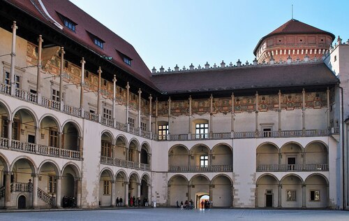 Krakow Audio guide: Explore Wawel Royal Castle