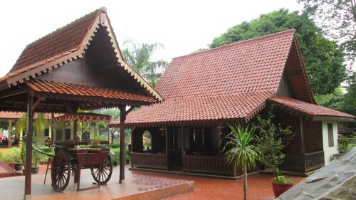 Audioguide de Jakarta : explorez le village culturel Setu Babakan Betawi