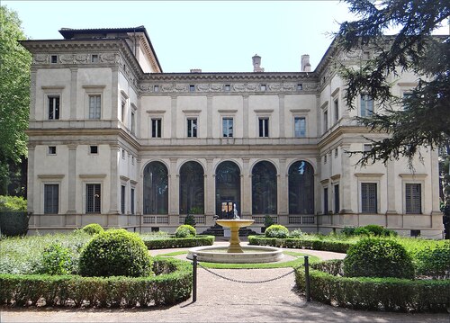 Rome Audio guide: Explore Villa Farnesina