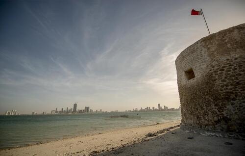 Manama Audio guide: Explore Bu Maher Fort