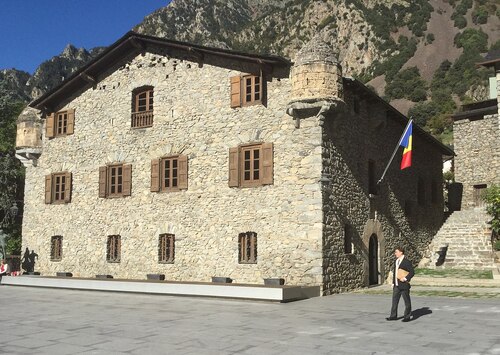 Audioguida Andorra la Vella: esplora Casa de la Vall