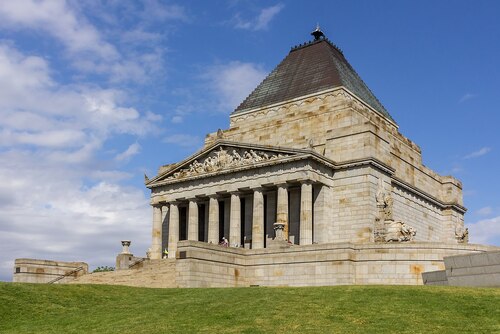 Melbourne Audio guide: Explore Shrine of Remembrance