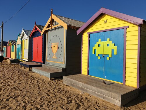 Melbourne Audio guide: Explore Brighton Beach Bathing Boxes