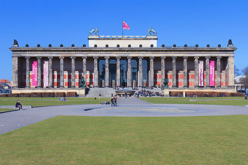 Berlin Audio guide: Explore Altes Museum