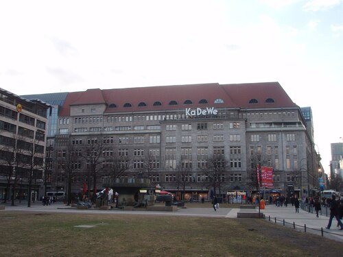 Berlin Audio guide: Explore KaDeWe - Kaufhaus des Westens