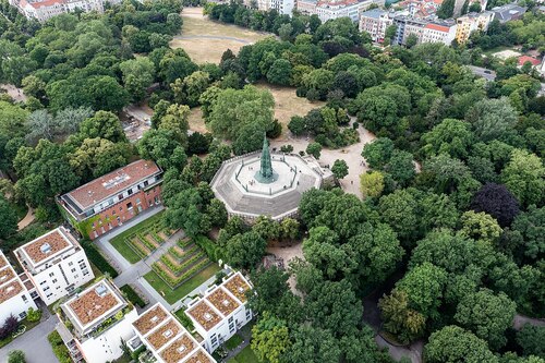 Berlin Audio guide: Explore Viktoriapark