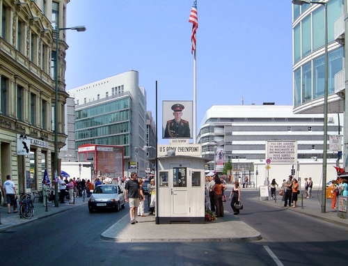 Audioguide de Berlin : explorez Checkpoint Charlie