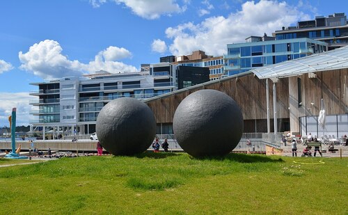 Oslo Audio guide: Explore Tjuvholmen Sculpture Park