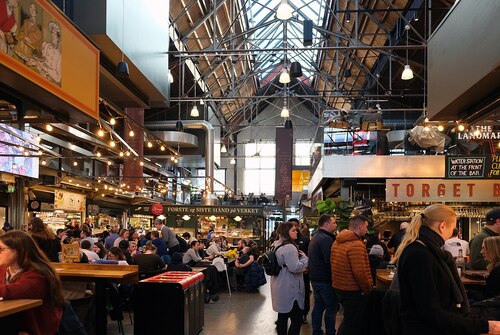 Guia de áudio de Oslo: explore o Mathallen Food Hall