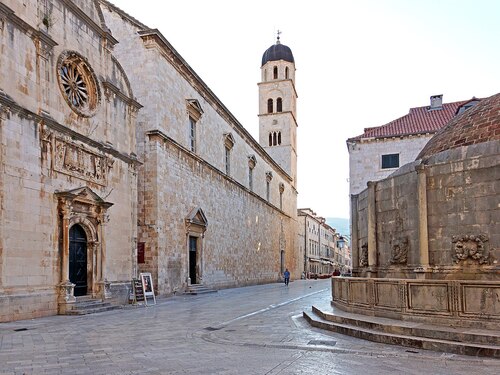 Dubrovnik Audio guide: Explore Franciscan Monastery and Old Pharmacy