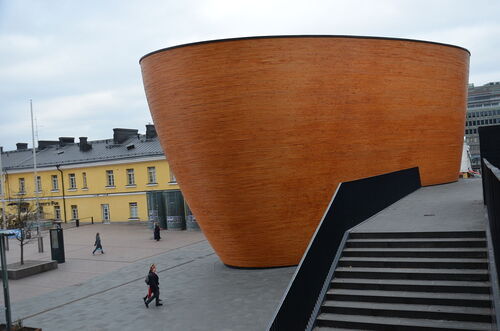 Guia de áudio de Helsinque: explore a Capela do Silêncio de Kamppi