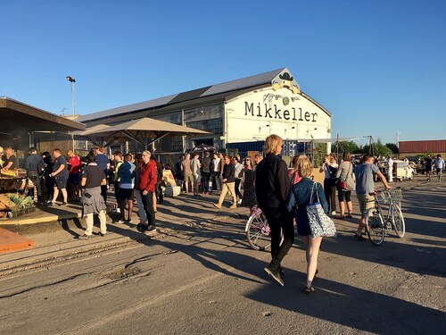 Audioguía de Copenhague: explora el mercado de comida callejera de Reffen