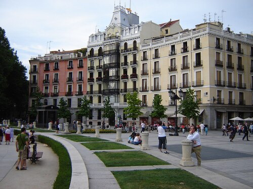 Audioguide de Madrid : Explorez la Plaza de Oriente