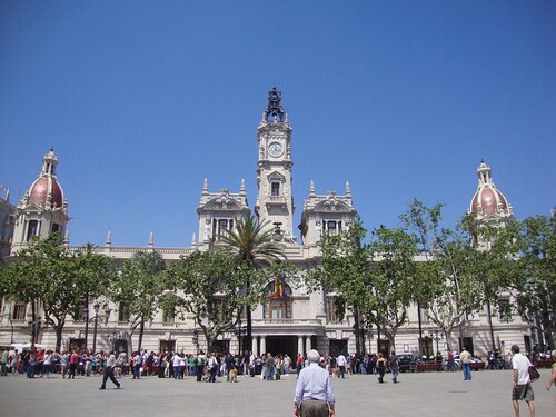 Audioguide de Valence : Explorez la Plaza del Ayuntamiento