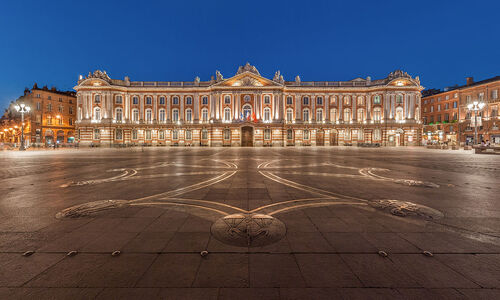 Audioguida di Tolosa: esplora Place du Capitole