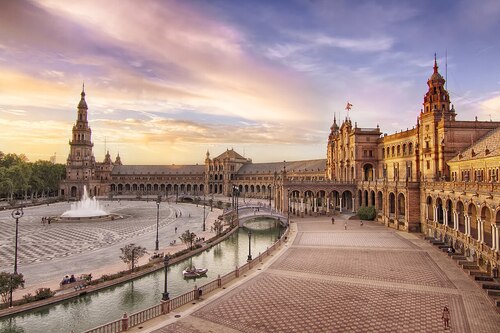 Audioguía de Sevilla: Explora la Plaza de España